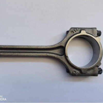 23510-04040连杆  23510-04050连杆  悦纳1.4