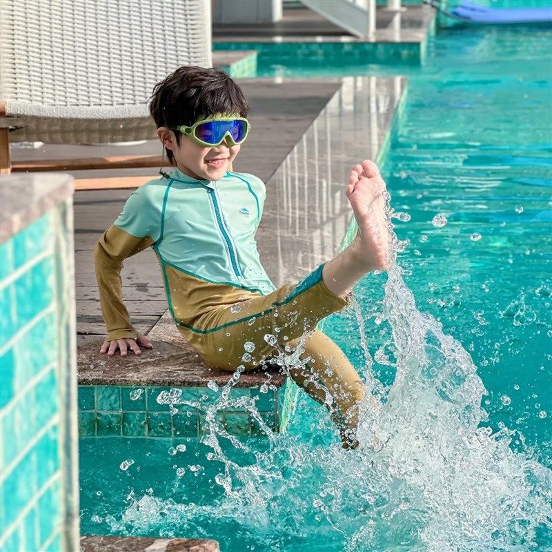 儿童连体b泳衣2025男童长袖长裤防晒中大童女孩游泳宝宝泡温泉装