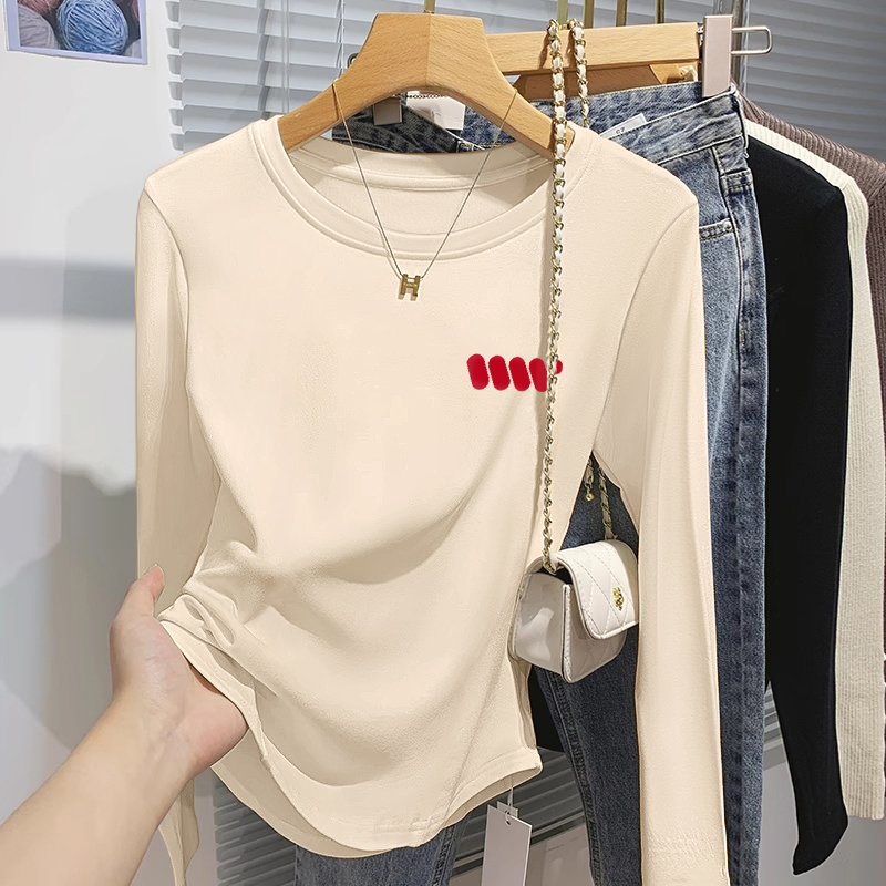纯棉弧形下摆长袖t恤女圆领上衣