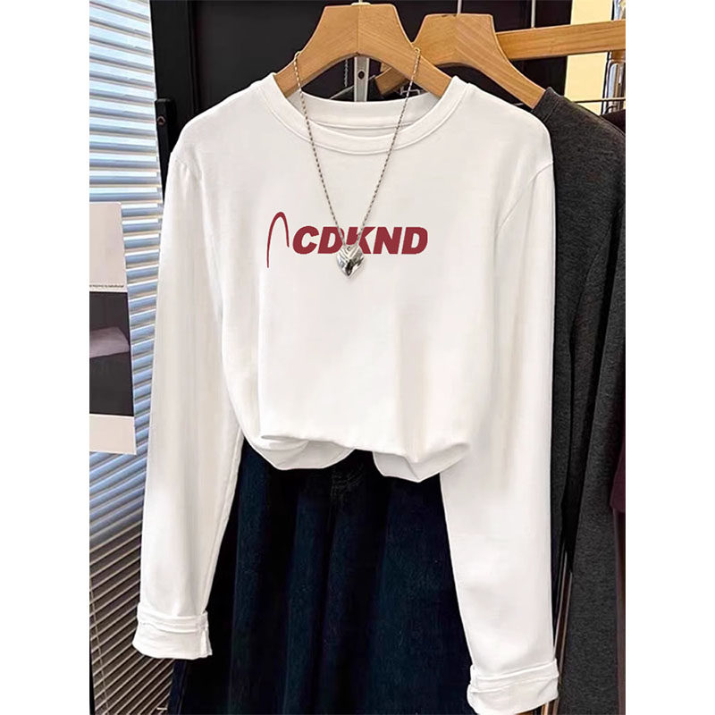 2026年新款正肩长袖t恤女宽松休闲大码白色上衣打底衫早秋季