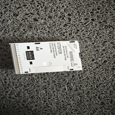 德国伦茨模块E82ZAFSC001变频器、驱动器、电机、减速机控制装置