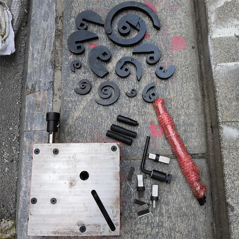 P型铁艺花弯曲机 多功能手动弯花机 楼梯护栏弯花机 牌