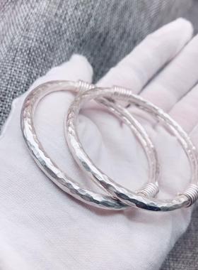 高档手足银999纯手镯女心锤纹复古绕丝足银实男女情侣工定银制民