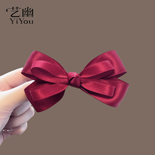 2025秋新款蝴蝶结鸭嘴夹酒红韩版百搭后脑勺顶夹布艺弹簧扣发夹