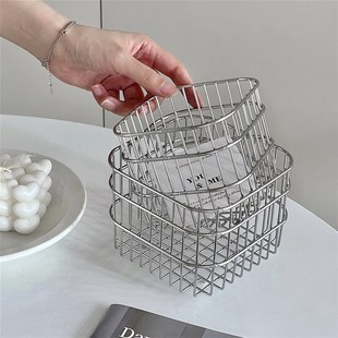 ins风铁艺收纳筐高级感化妆品杂物整理小盒子桌面创意香水置物架