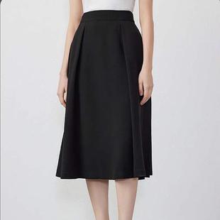 朗Z法式 伞裙高腰a字裙 复古赫本风黑色醋酸半身裙女2025年春季 新款
