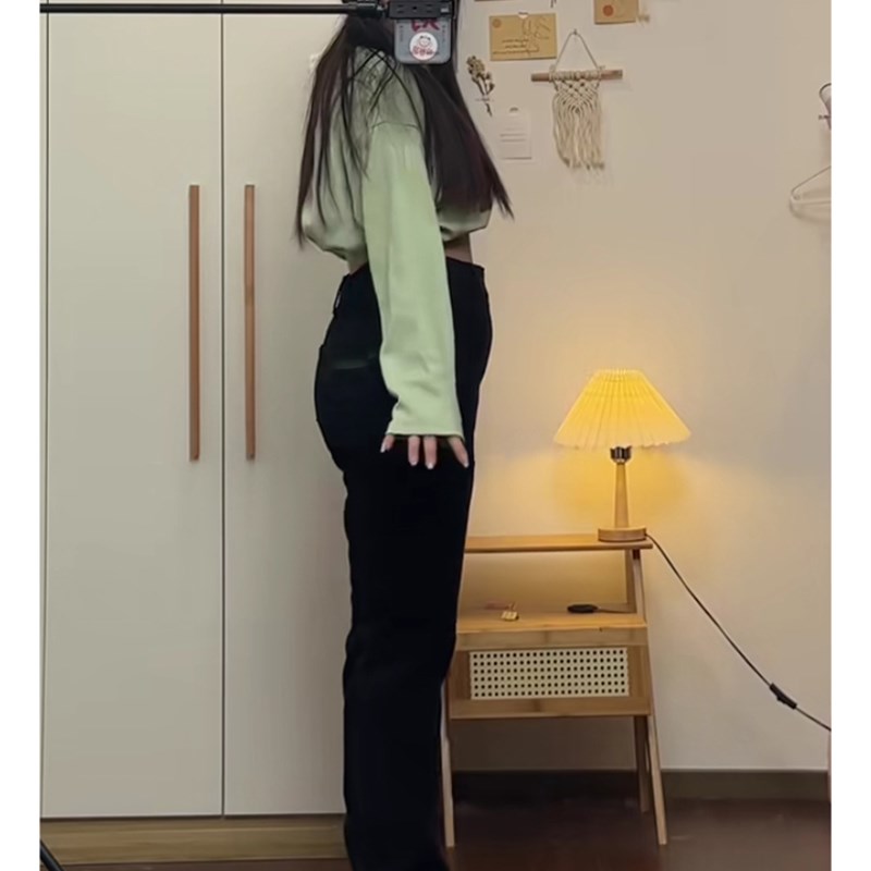 高腰直筒牛仔裤女2023年秋冬新款梨形身材大码胖mm修身显瘦堆堆裤