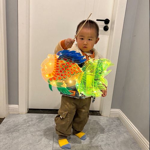 中秋节花灯鱼灯中国传统彩色玻璃纸幼儿园儿童手工灯笼材料包