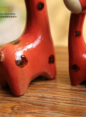 幸福小鹿陶瓷摆件 花园摆件  样板间儿童软装饰美式