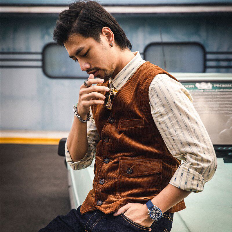 红风 复古灯芯绒美式短款马甲加厚马夹外套男秋冬休闲外穿V领背心