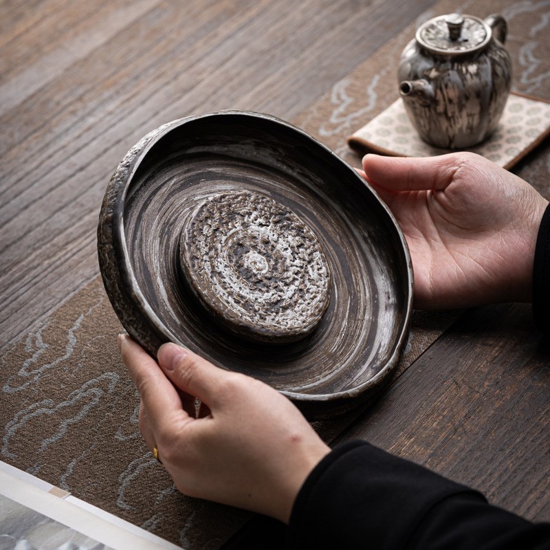 墨陶创意银彩圆壶承复古中式粗陶家用纯手工陶瓷储水式茶台干泡台