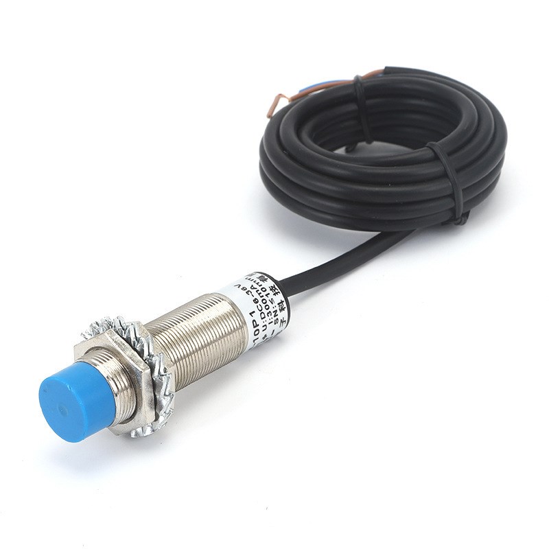 CJM18M-8N1电容式接近开关 料位 液位开关 检测非金属 直流三线