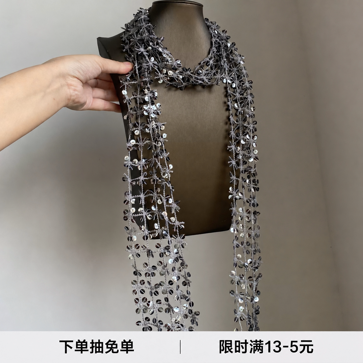柔软亲肤丝滑触感高品质丝巾