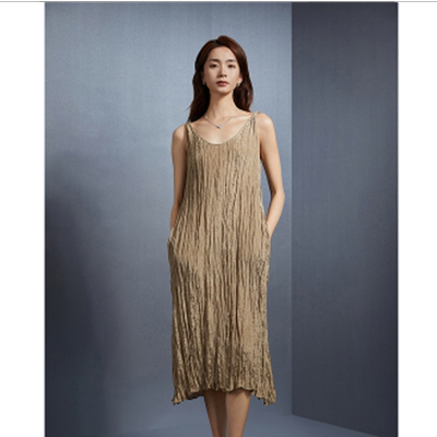 【哼哈冰冰】冬季时尚百搭休闲气质优雅显瘦轻奢连衣裙WTZ021BRL