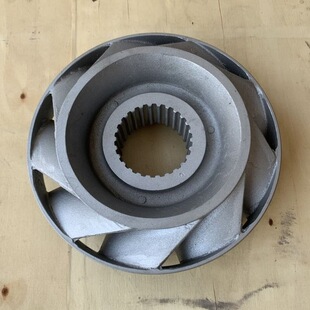 配件SD13推土机变矩器导轮10y 00008