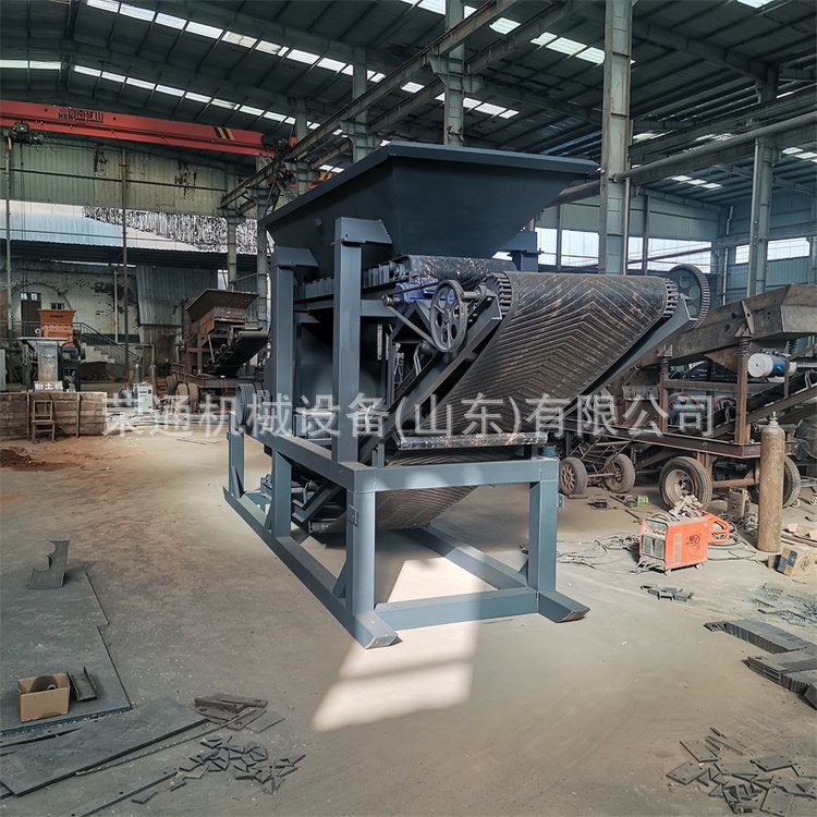 干湿冻土粉土机高速大棚土壤磨粉机600型干湿两用大型磨粉粉碎机