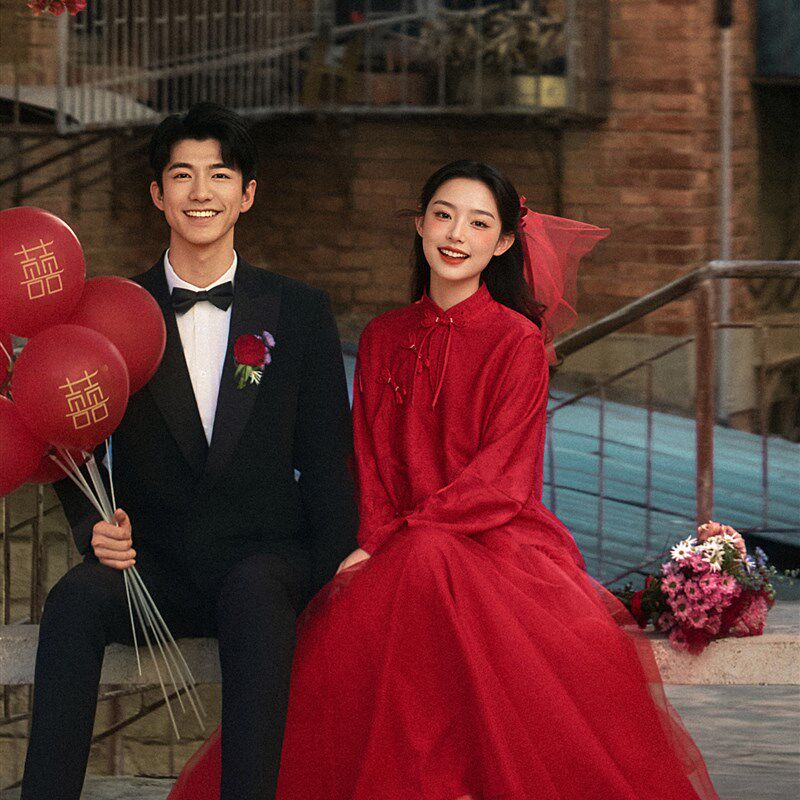 新中式敬酒服外景改良旗袍覆古风红色轻J婚纱新娘结婚订婚喜嫁礼