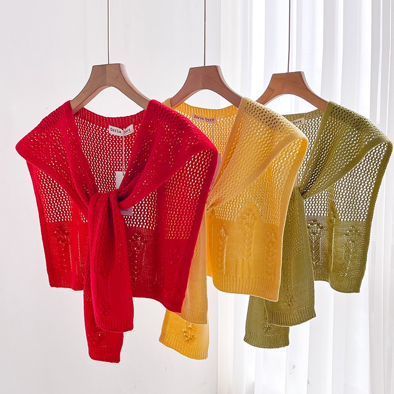 针织小披肩外搭肩l女生红色春秋夏季搭配裙子护颈围脖子镂空薄围