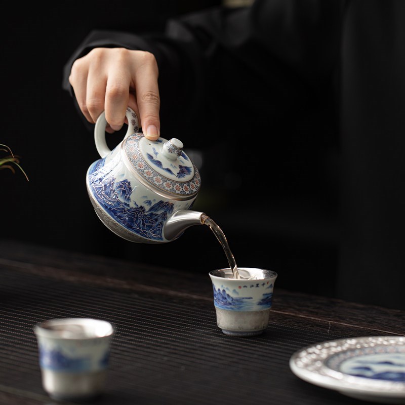 苏氏陶瓷国风茶壶套组 鎏银轻奢茶具 4人以下适用