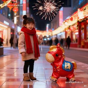 马年新年小马带轮走路气球站立卡通造型元旦班级教室布置拍照