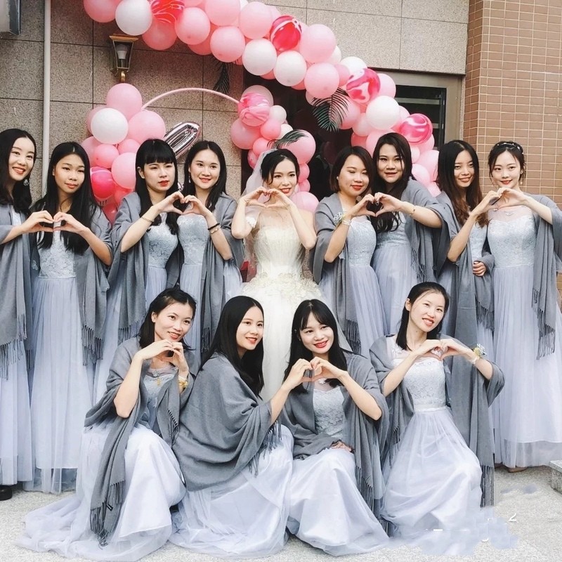 灰色伴娘披肩新娘婚纱婚礼晚礼服外搭F高端围巾女春秋冬季旗袍冬