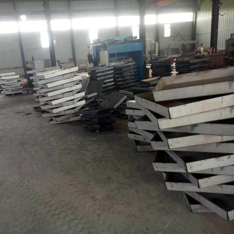 不锈钢隐形井盖不锈钢井盖隐形井盖盖板铺装井盖规格,基础建材,井盖,淘宝优惠券,粉丝福利购,淘宝优惠卷