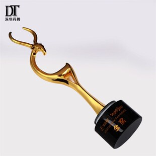 金属鹿奖杯定制羚领头羊礼品合金金色协会保护协会奖杯定制定做