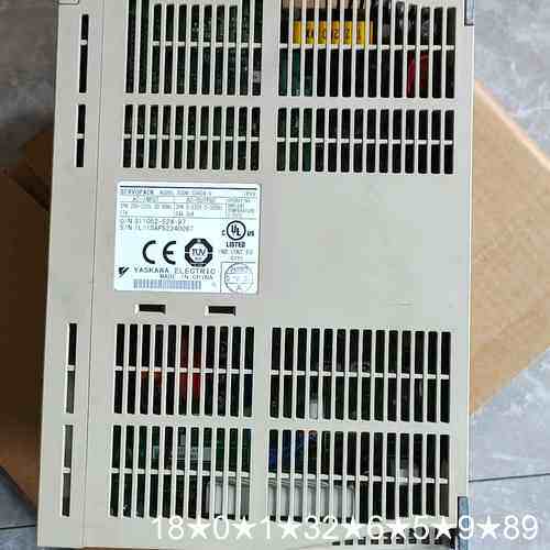 SGDM-30ADA-V驱动器，如图，功能完好，