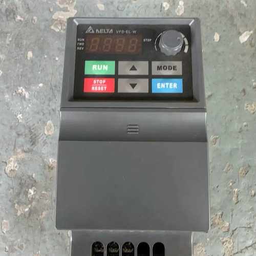 变频器，VFD015EL43W，1.5kw，。