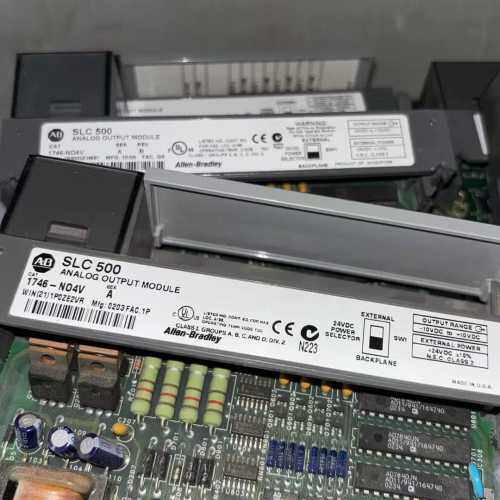 SLC 500 1746-NO4V 模拟量输