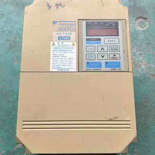 议价安川606PC3变频器CIMR-PCA23P7 3.7K