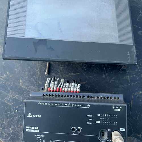 PLC模块 DVP20EC00R3，件，成色如图，功