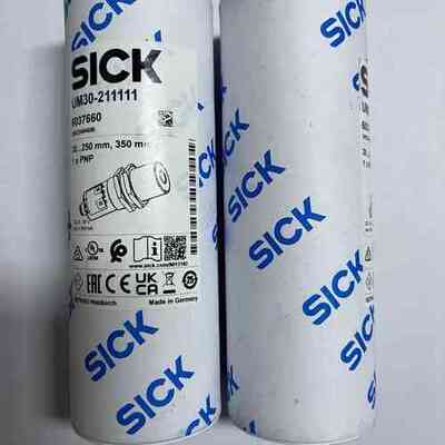 SICK超声波传感器UM30-211111，6037（议价）