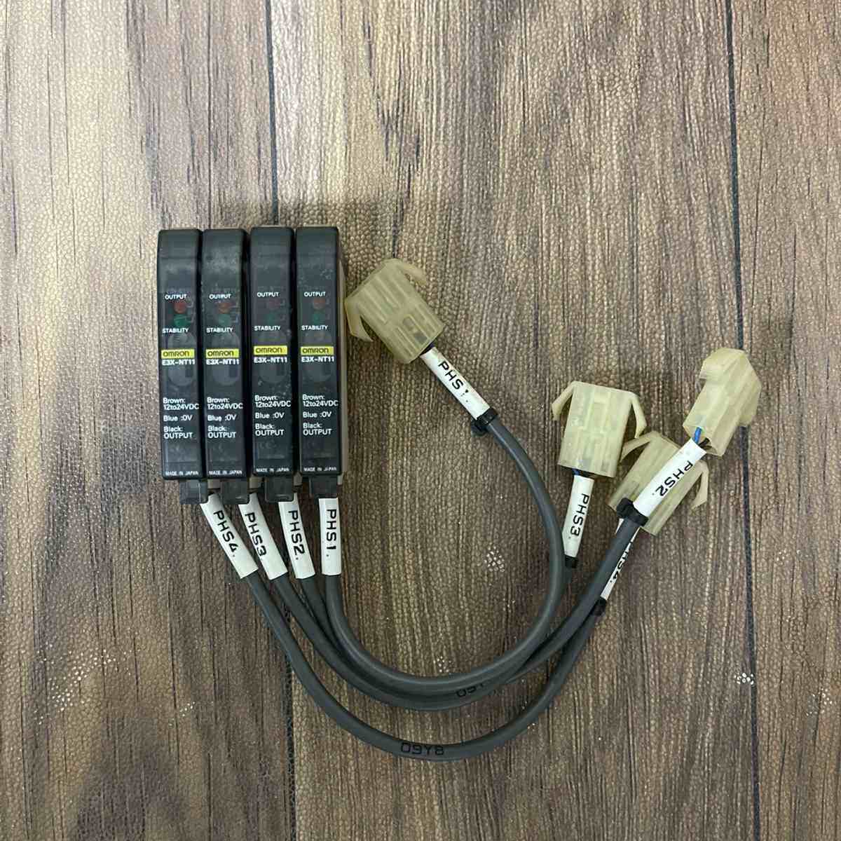 /，光纤放大器，型号:E3X-NT11，议价
