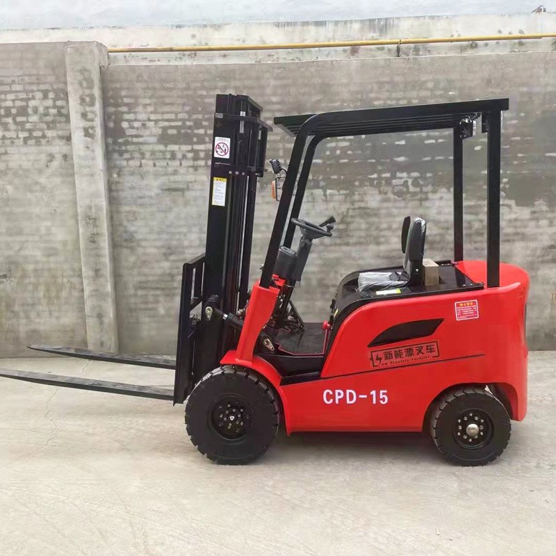 四轮电动叉车新能源1吨电动升降车三轮0.5吨电动叉车液压堆高车