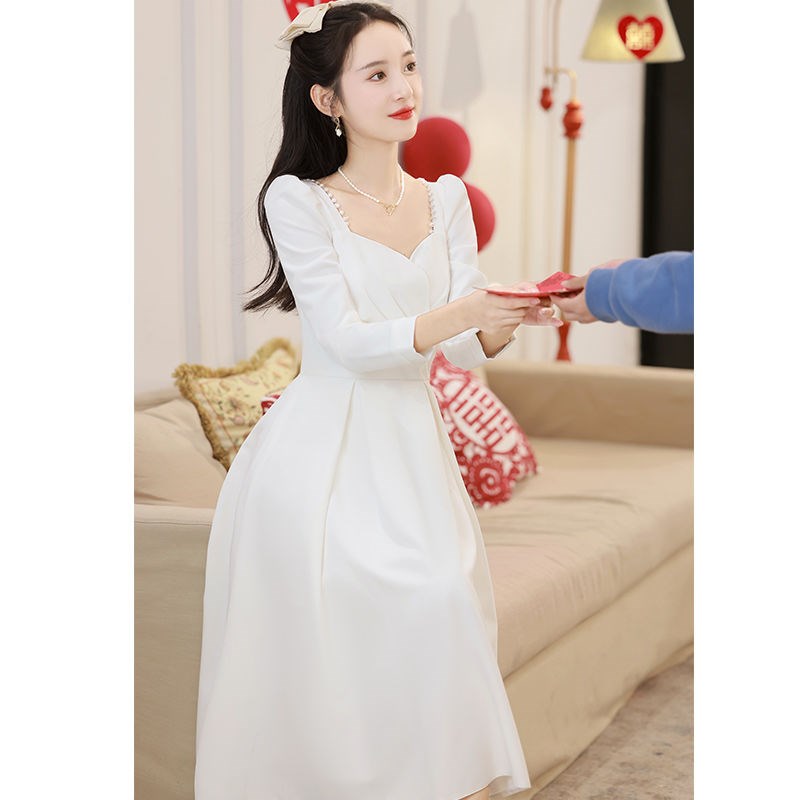 2025新款公主平时可穿生日领证登记高级感轻奢女气质年会连衣裙