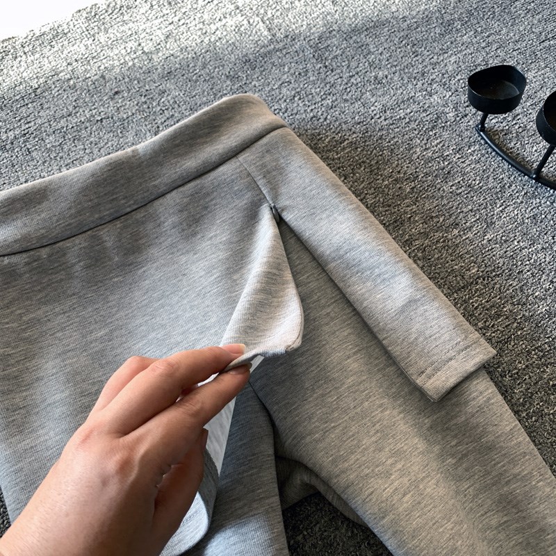 围裙假两件灰色高腰休闲卫裤女春秋遮臀裙弹力显瘦垂感微喇叭长裤