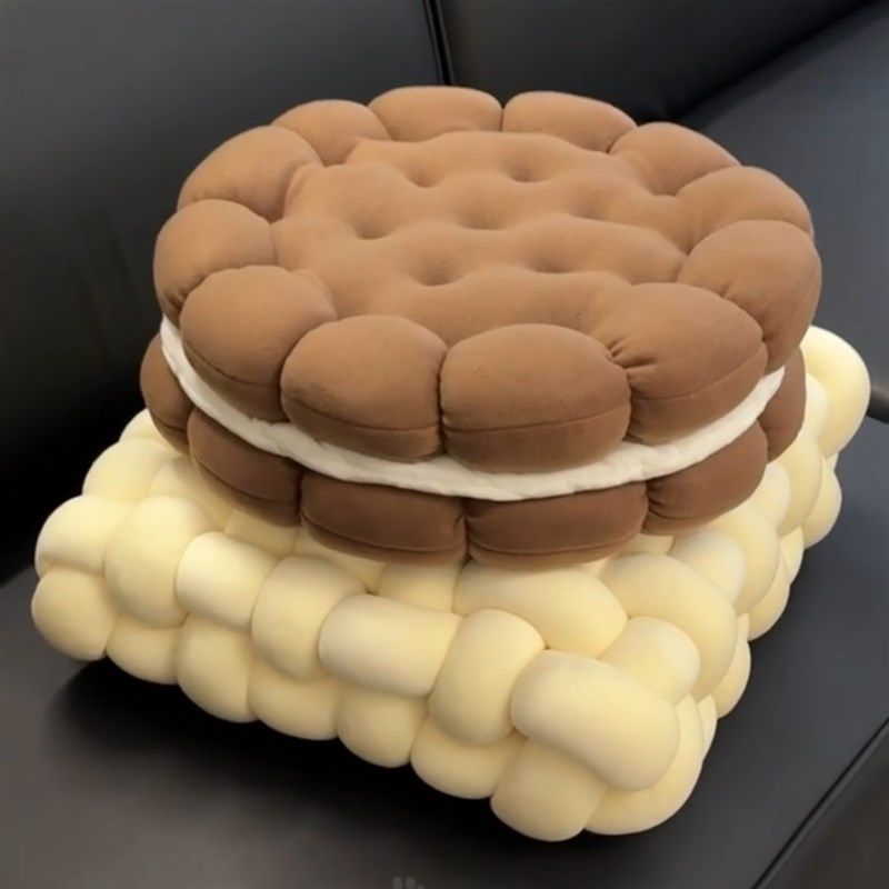 优选饼干抱枕奥利奥夹心饼干靠枕床头毛绒靠垫汽车腰靠沙发坐垫飘