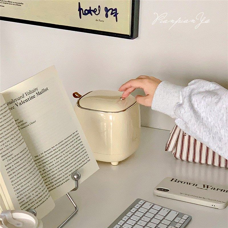 精选创意轻奢风桌面垃圾桶按压式家用茶几带盖子收纳桶翻盖收纳整