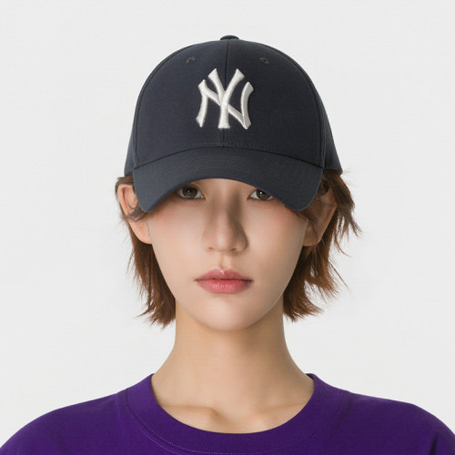 MLB运动帽男帽女帽2025新款复古NY鸭舌帽情侣同款棒球帽3ACP0802N