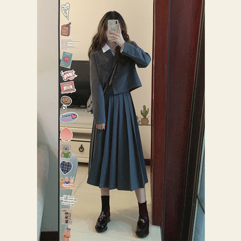 高级设计感小个子西装外套女2023早春秋装百褶裙休闲时尚套装女