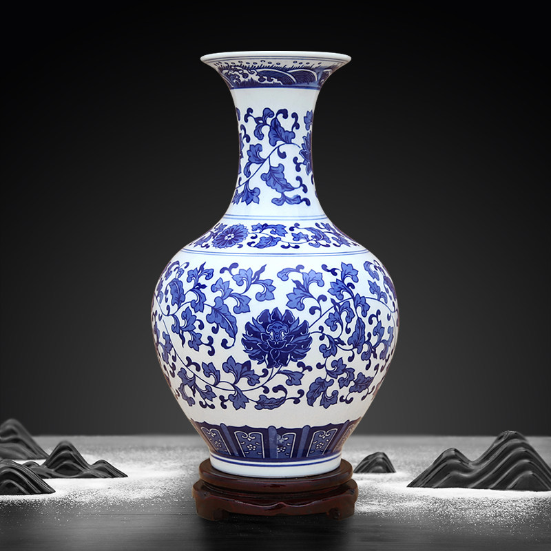 中式青花瓷花瓶 景德镇陶瓷办公室客厅博古架装饰品 青花缠枝莲玉