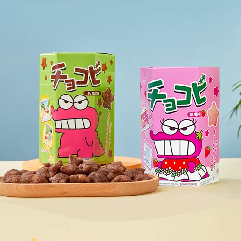 蜡笔小新联名鳄鱼饼干进口零食
