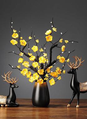 陶瓷梅花花瓶客厅鹿摆件家居酒柜装饰品摆设创意招财北欧玄关现代