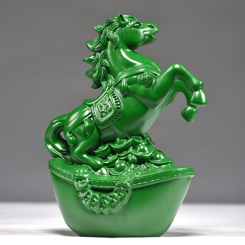 绿色木质马摆件实木雕刻马到功成生肖动物木马办公摆设送礼工艺品