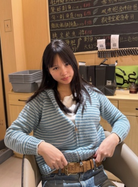 高质感条纹针织甜美百搭连帽开衫