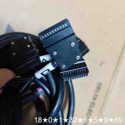 PLC连接线 适用于FX2NC FX3UC FX5UC