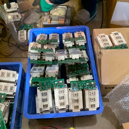 FF300R12KE3原装的外观不错，不砍价议价