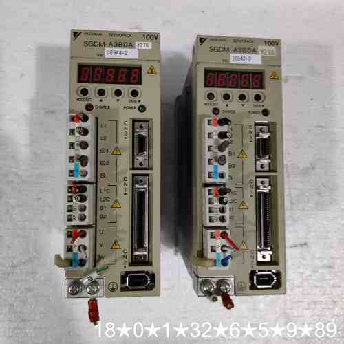驱动器，型号SGDM-A3BDAY278，九成新，功能正