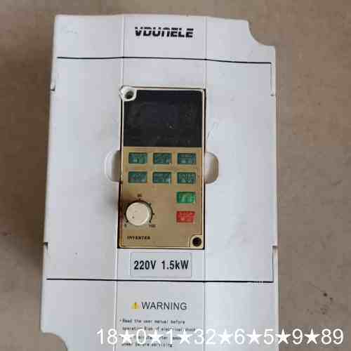 维盾变频器，VFD6800-G1R5/T2，成色如图